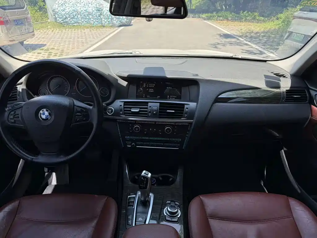 BMW X3 (Import) — миниатюра 7