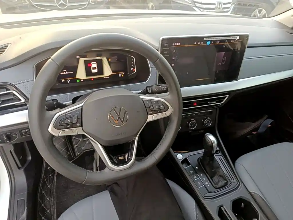 Volkswagen Lavida — миниатюра 10