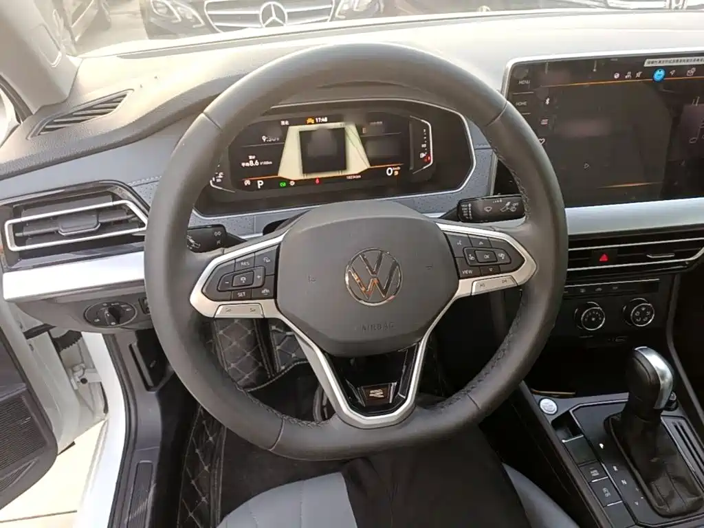 Volkswagen Lavida — миниатюра 11