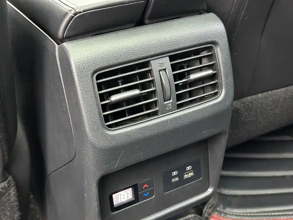 Nissan X-Trail — миниатюра 18