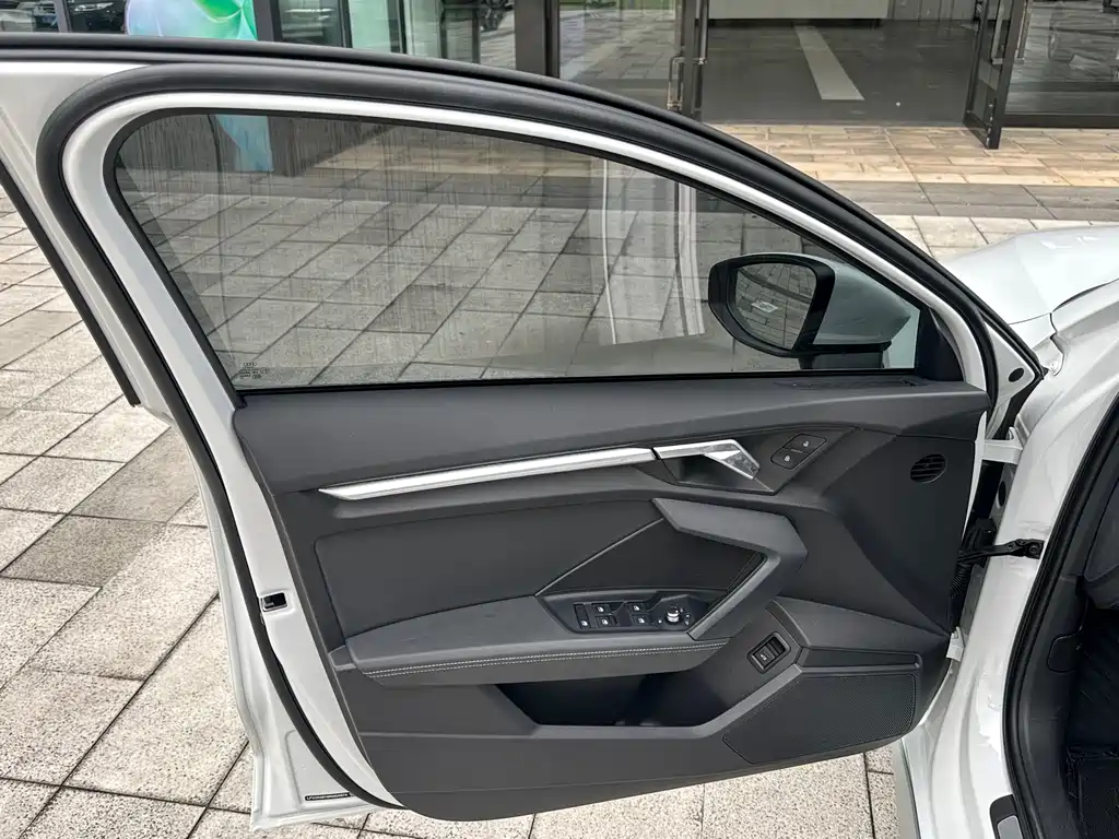 Audi A3 — миниатюра 9