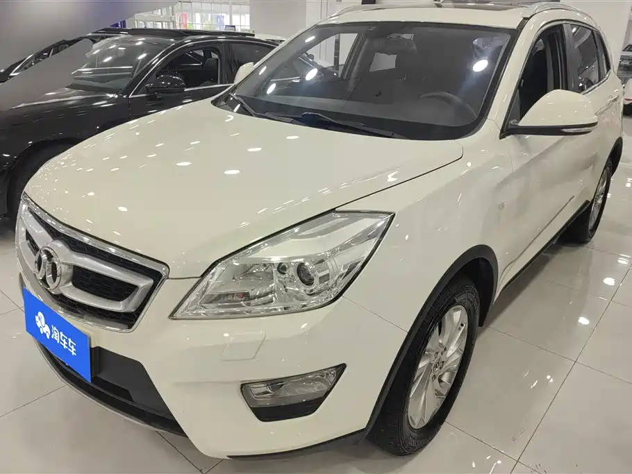 BAIC Senova X65