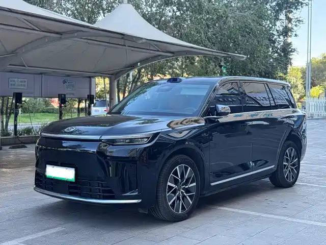 GAC Trumpchi 传祺向往S9