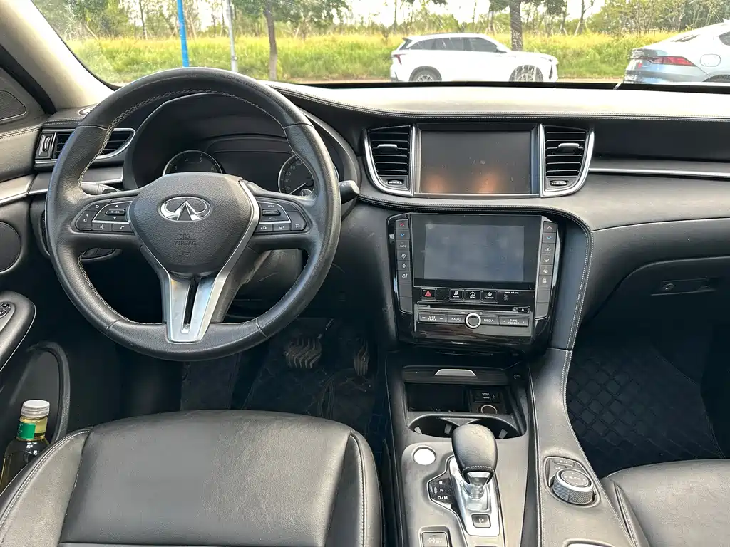 Infiniti QX50 — миниатюра 15
