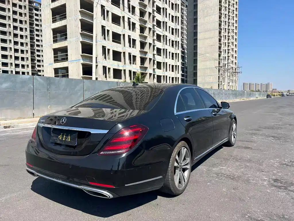 Mercedes-Benz S-Class — миниатюра 9