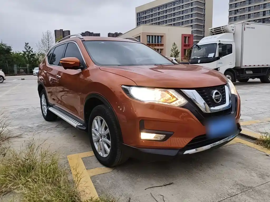 Nissan X-Trail — миниатюра 4