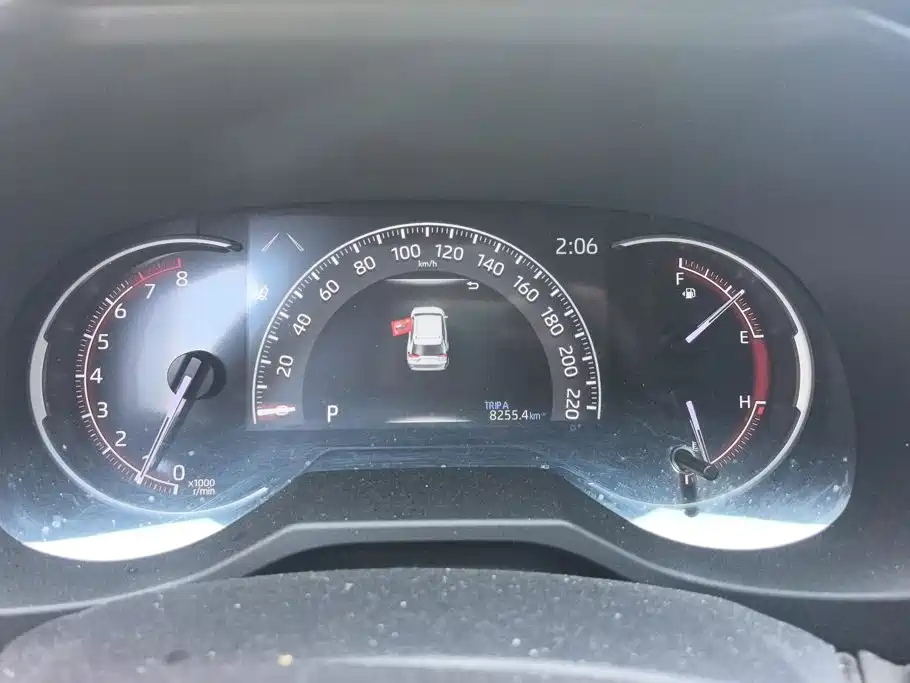 Toyota RAV4 — миниатюра 14
