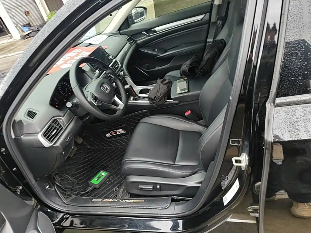 Honda Accord — миниатюра 15