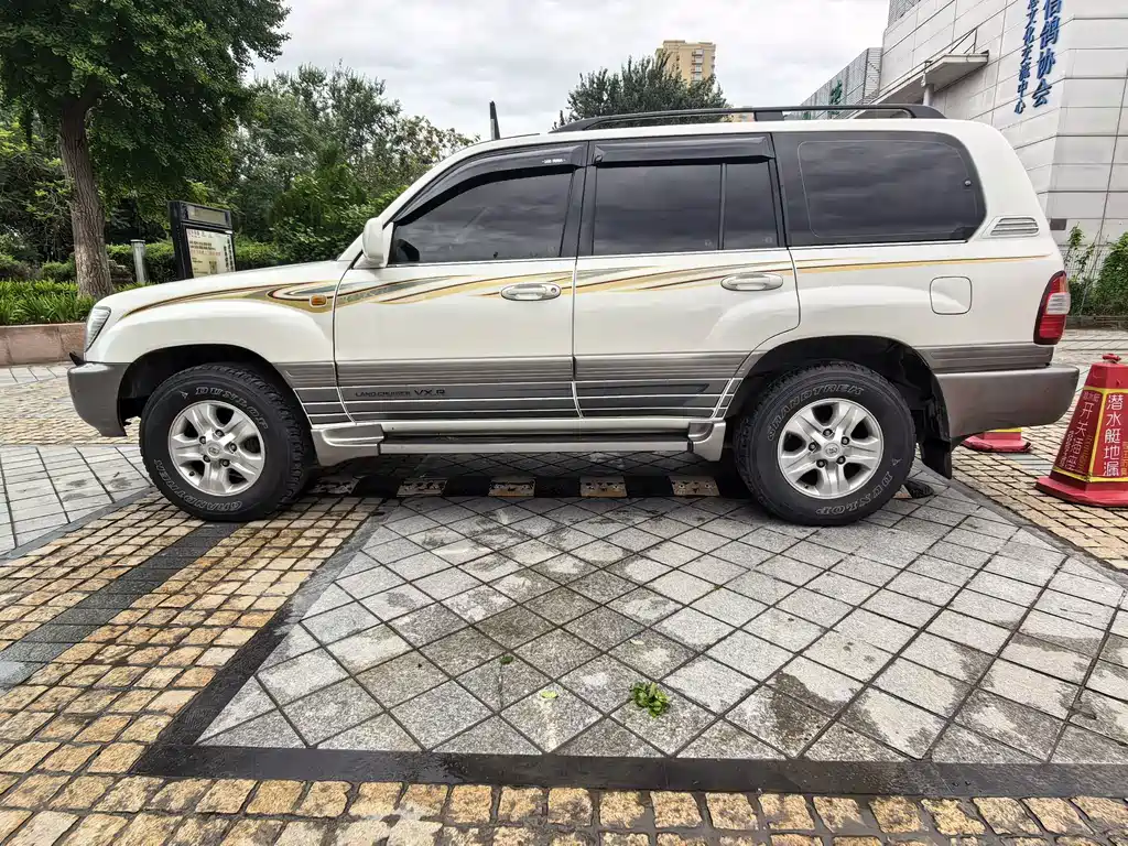 Toyota Land Cruiser — миниатюра 19