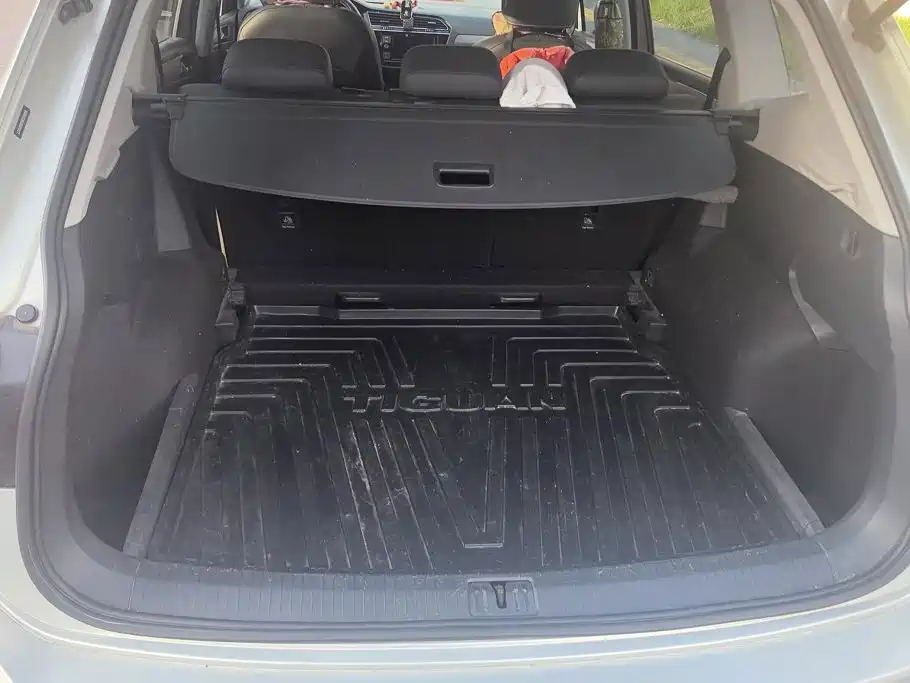 Volkswagen Tiguan L — миниатюра 4