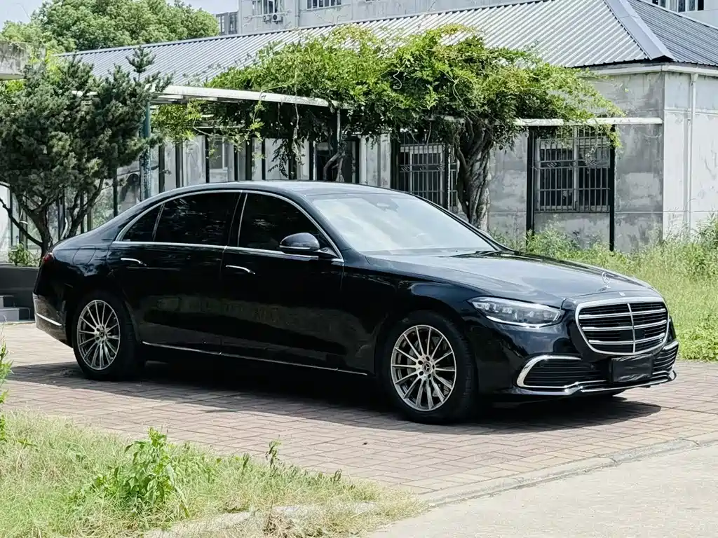 Mercedes-Benz S-Class — миниатюра 3