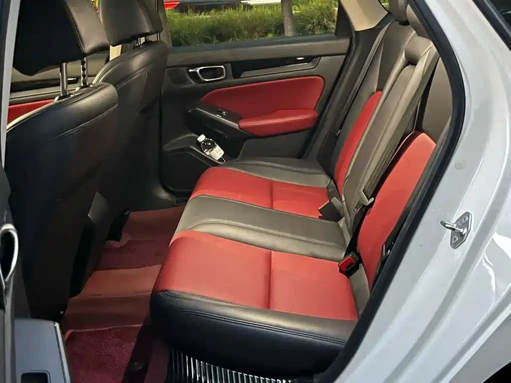Honda Civic — миниатюра 6