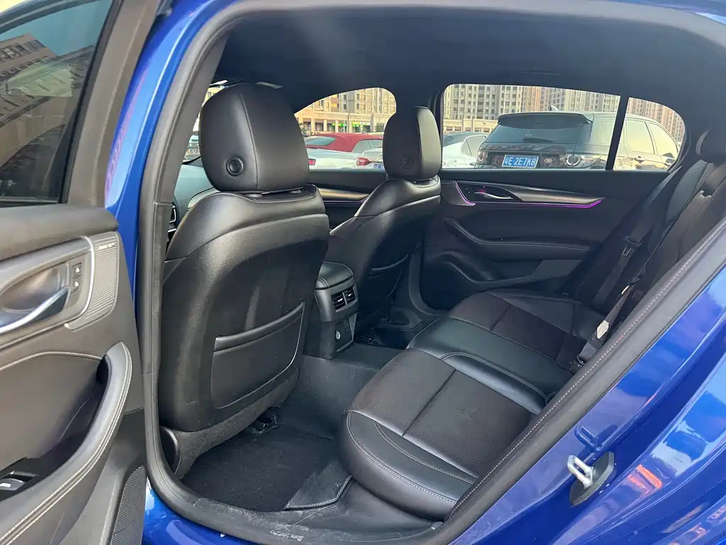 Cadillac CT5 2021 28T Fashion