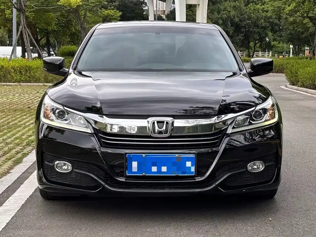 Honda Accord 2016 2.0L Elite