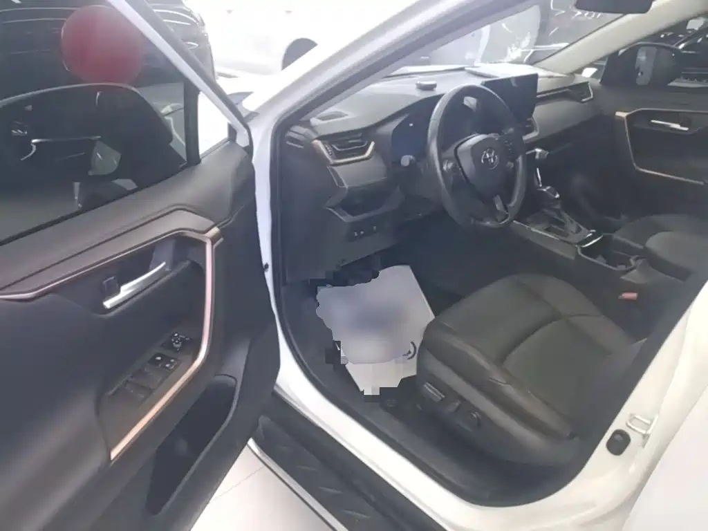 Toyota Wildlander — миниатюра 16