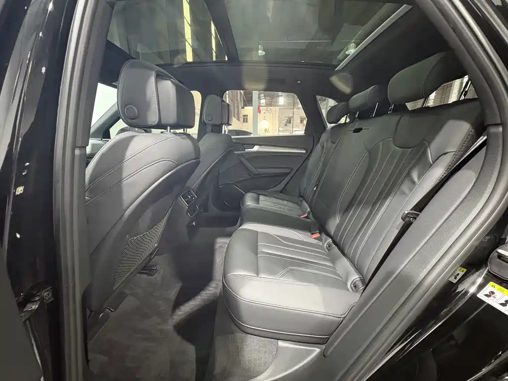 Audi Q5L — миниатюра 4