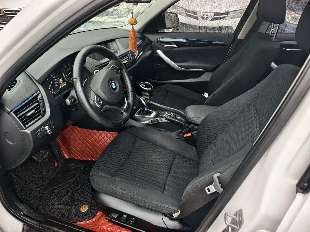 BMW X1 — миниатюра 11