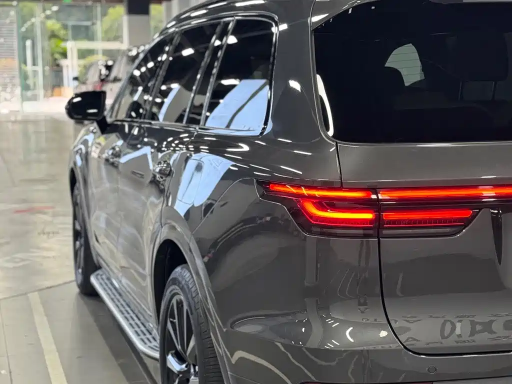 Li Auto Li ONE — миниатюра 6