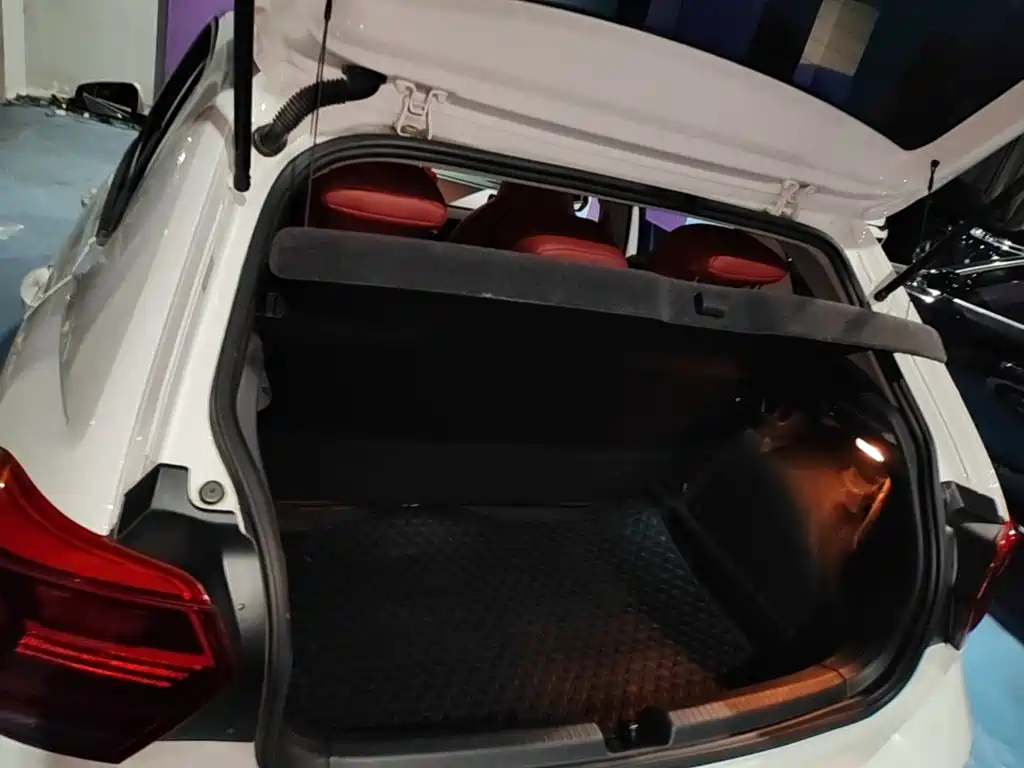 Volkswagen Polo — миниатюра 19