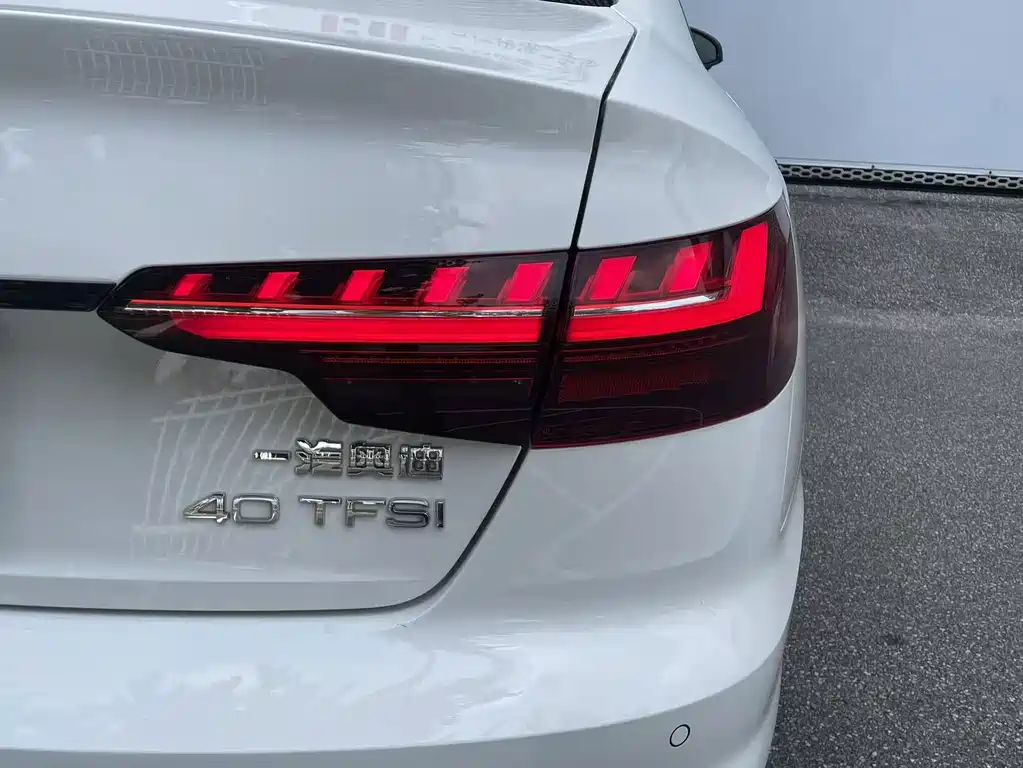 Audi A4L — миниатюра 7