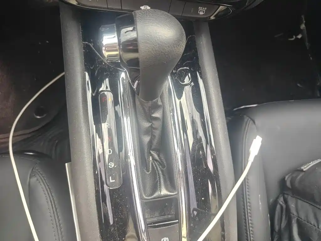 Honda Vezel — миниатюра 10