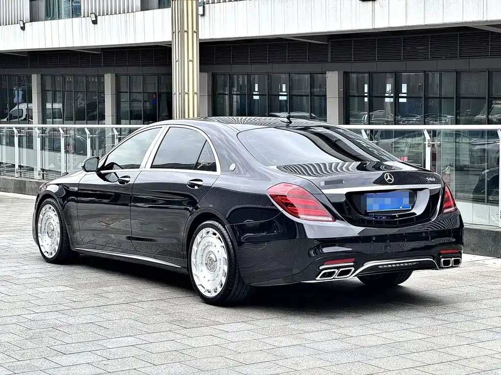 Mercedes-Benz S-Class — миниатюра 3