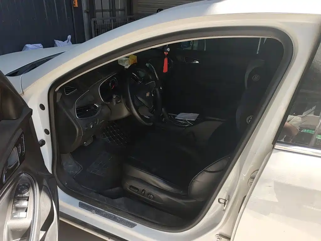 Chevrolet Malibu XL — миниатюра 13