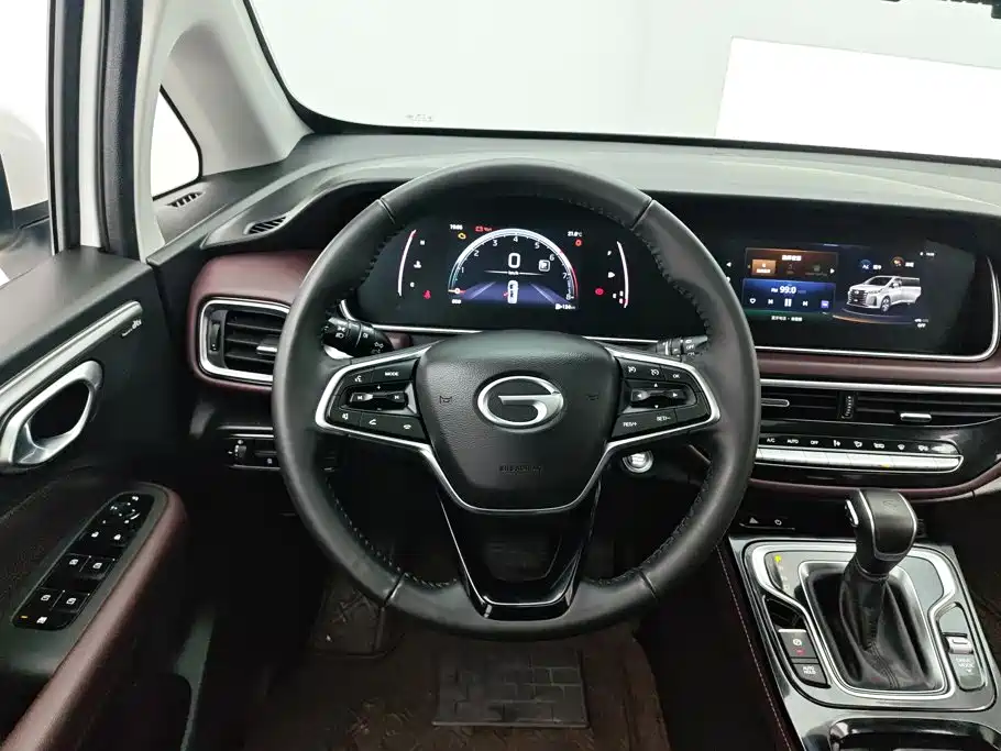 GAC Motor Trumpchi M6 — миниатюра 15