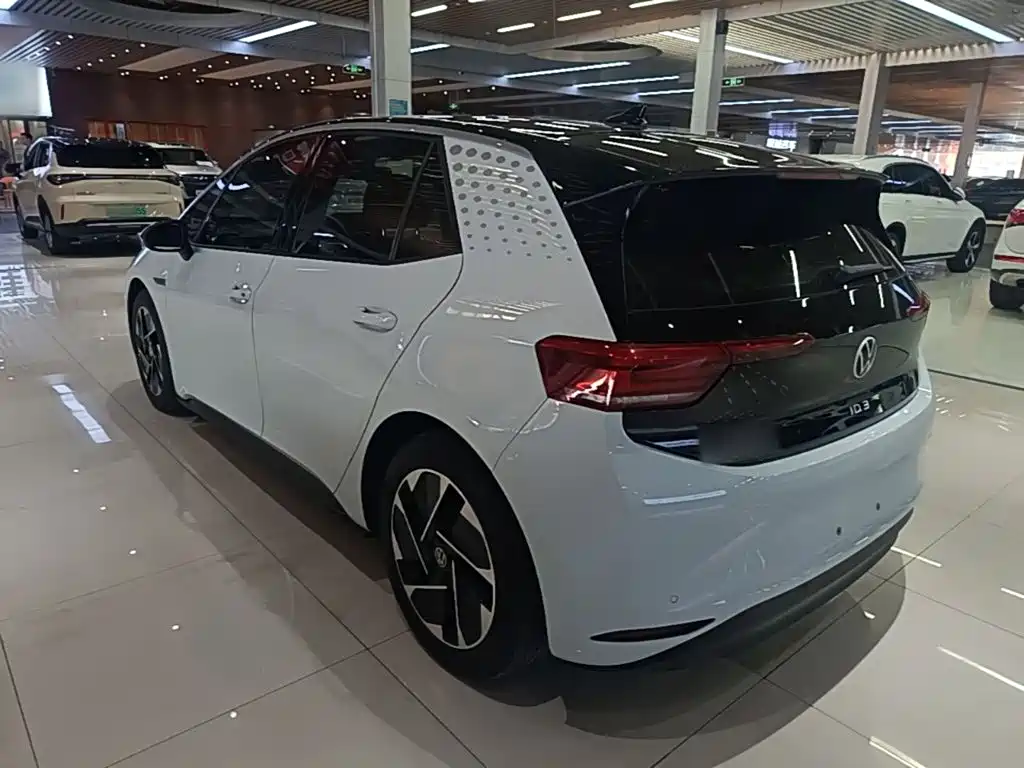 Volkswagen ID.3 — миниатюра 5