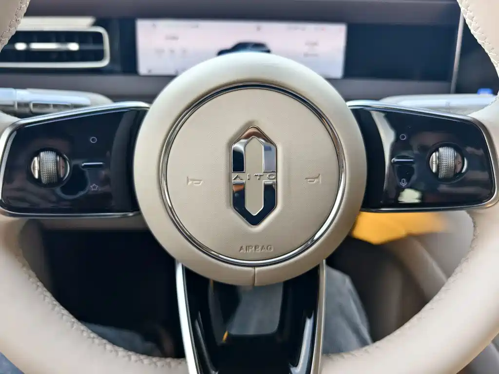 AITO AITO M6 — миниатюра 12