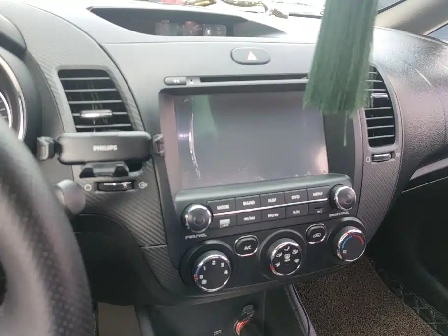 Kia K3 — миниатюра 13