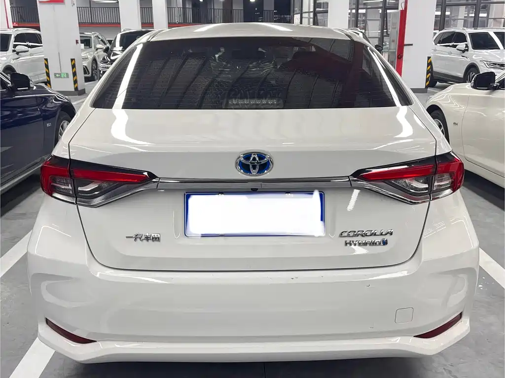 Toyota Corolla — миниатюра 12