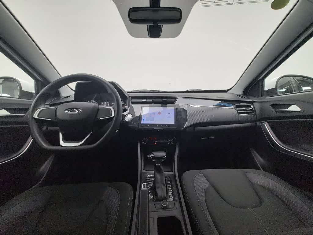 CHERY Tiggo 3x 1.5 л 2026 г. Белый, пробег 3600 км