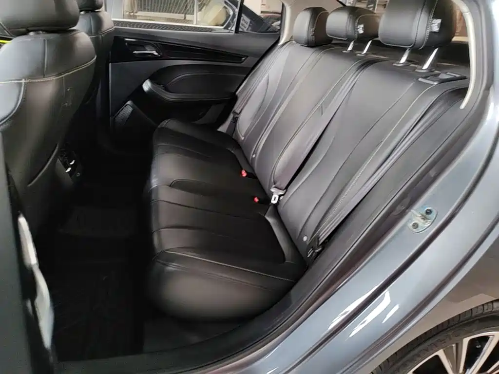 Roewe i5 — миниатюра 17