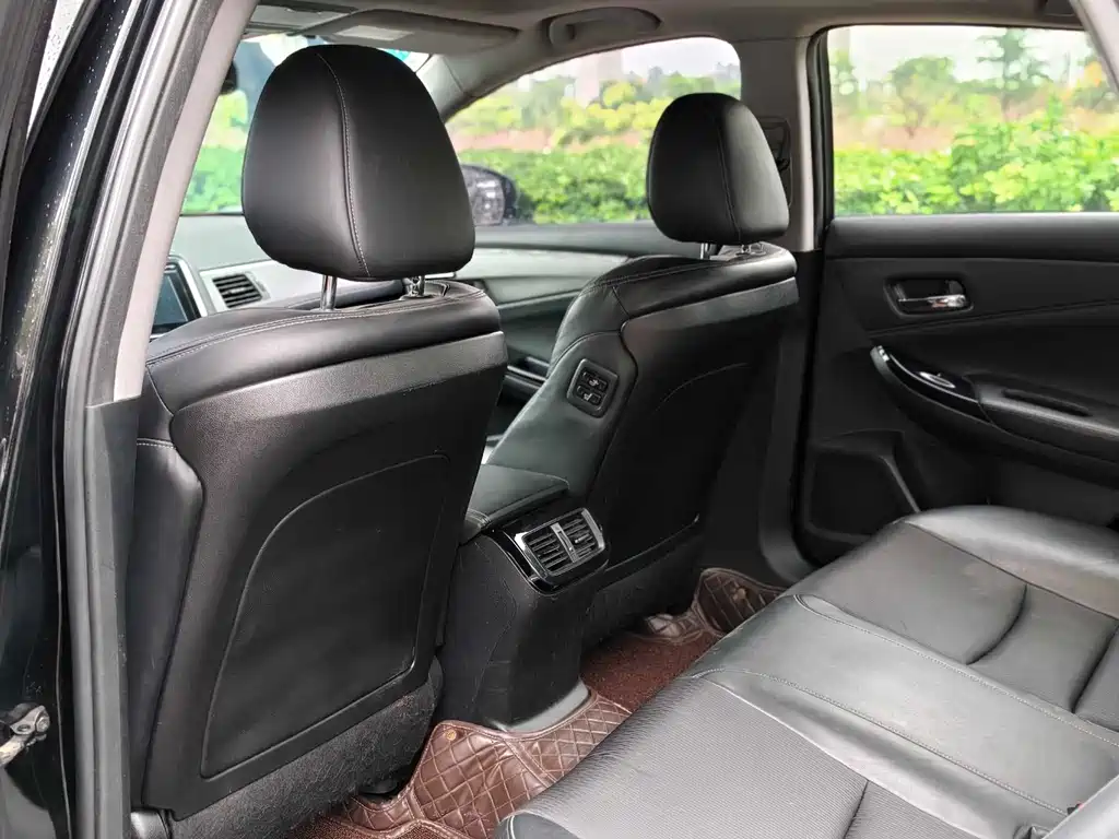 Honda Spirior 2.0L Classic Edition, фото 10