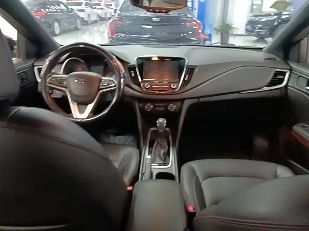 Chevrolet Monza — миниатюра 10