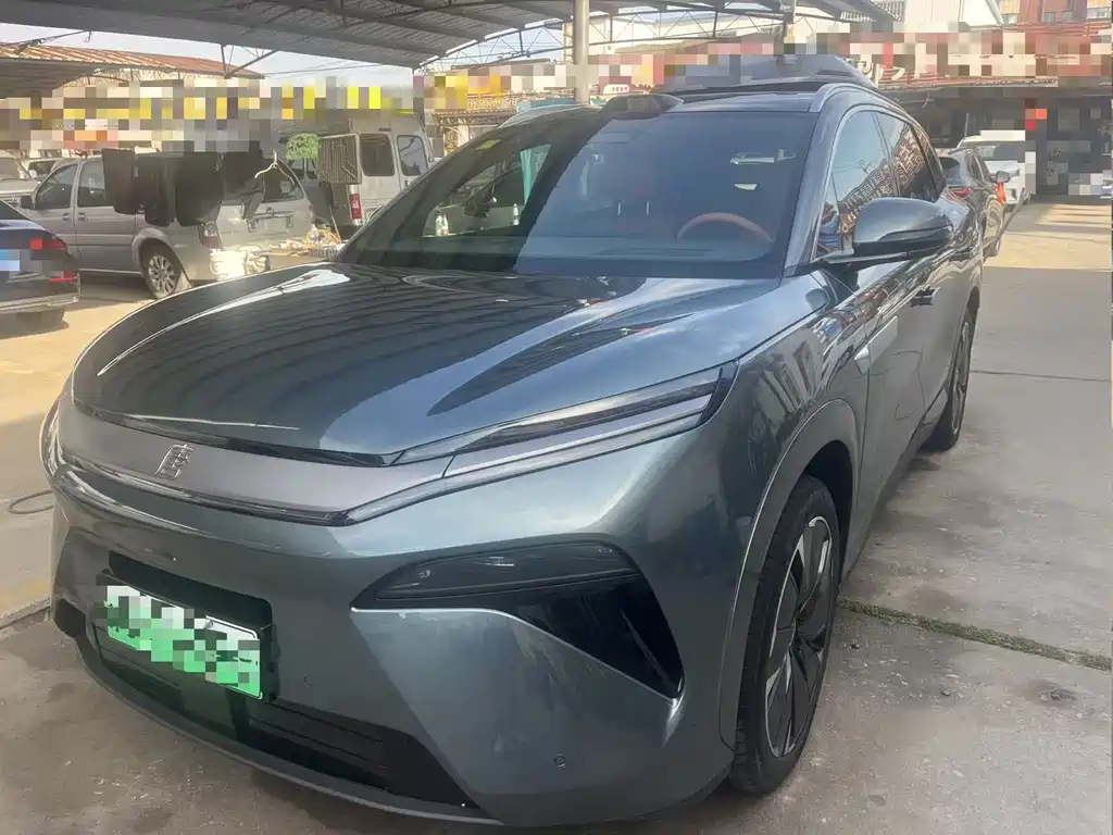 2025 BYD Tang - zdjęcie 1 z 8