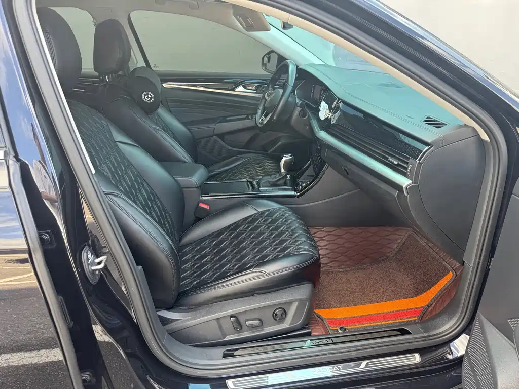 Volkswagen Passat — миниатюра 8