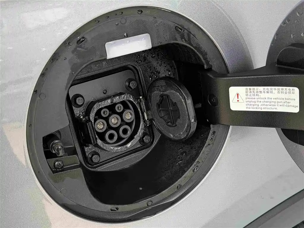 BYD PLUS New Energy — миниатюра 14