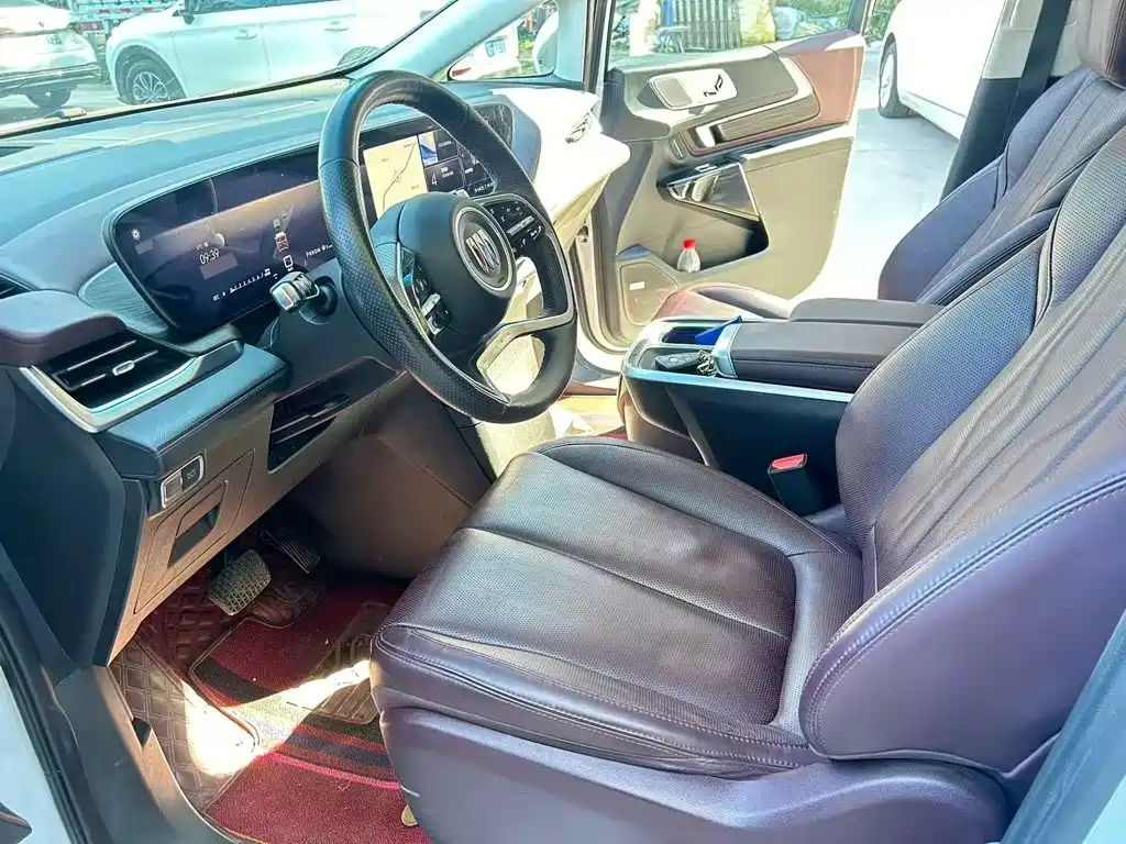 Buick Century — миниатюра 4