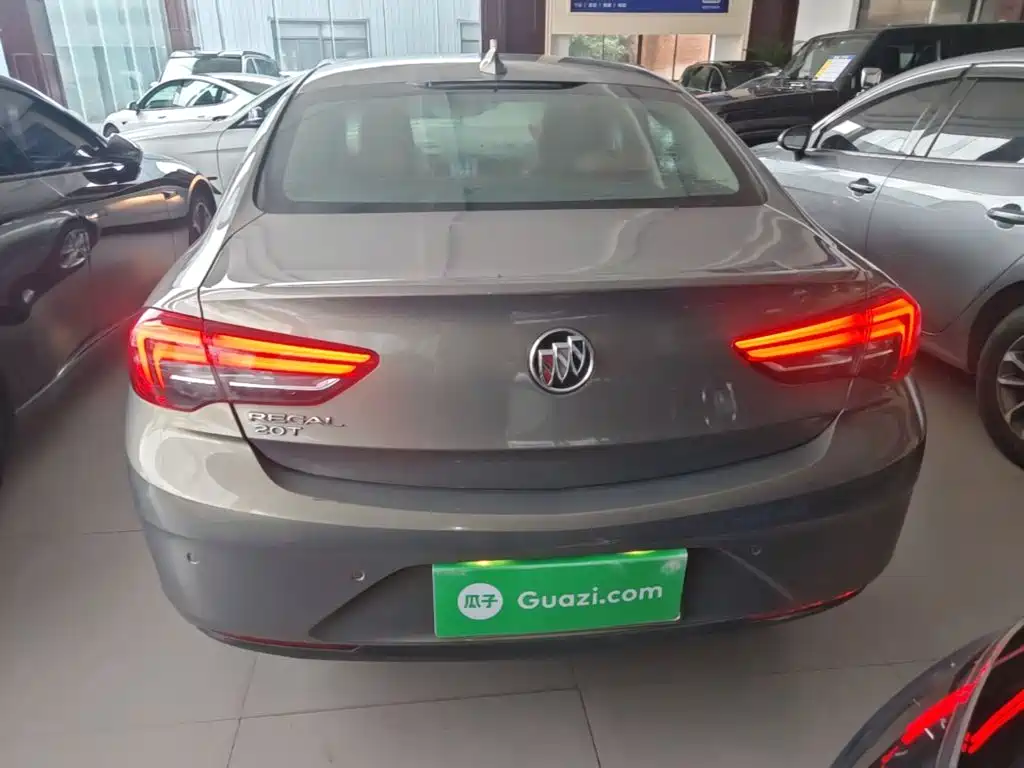 Buick Regal — миниатюра 6