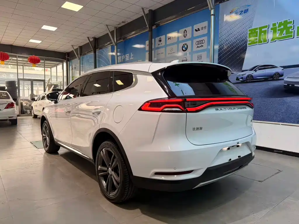 BYD Tang — миниатюра 7