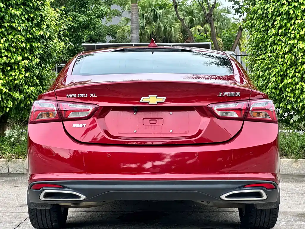 Chevrolet Malibu XL — миниатюра 8