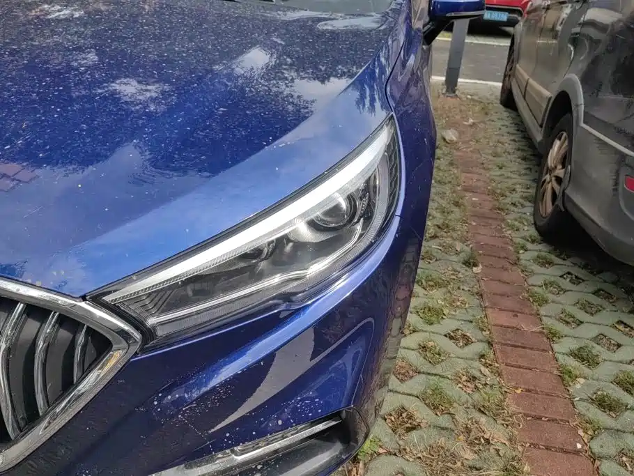 Hongqi Hongqi H5 — миниатюра 5