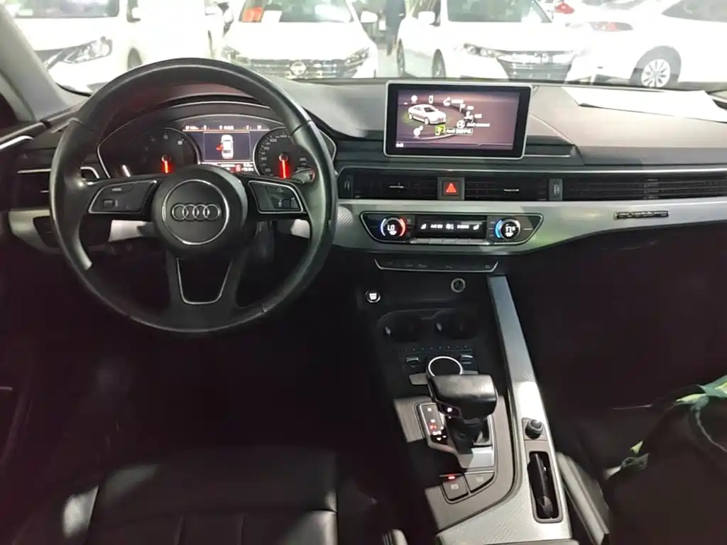 Audi A4L — миниатюра 10