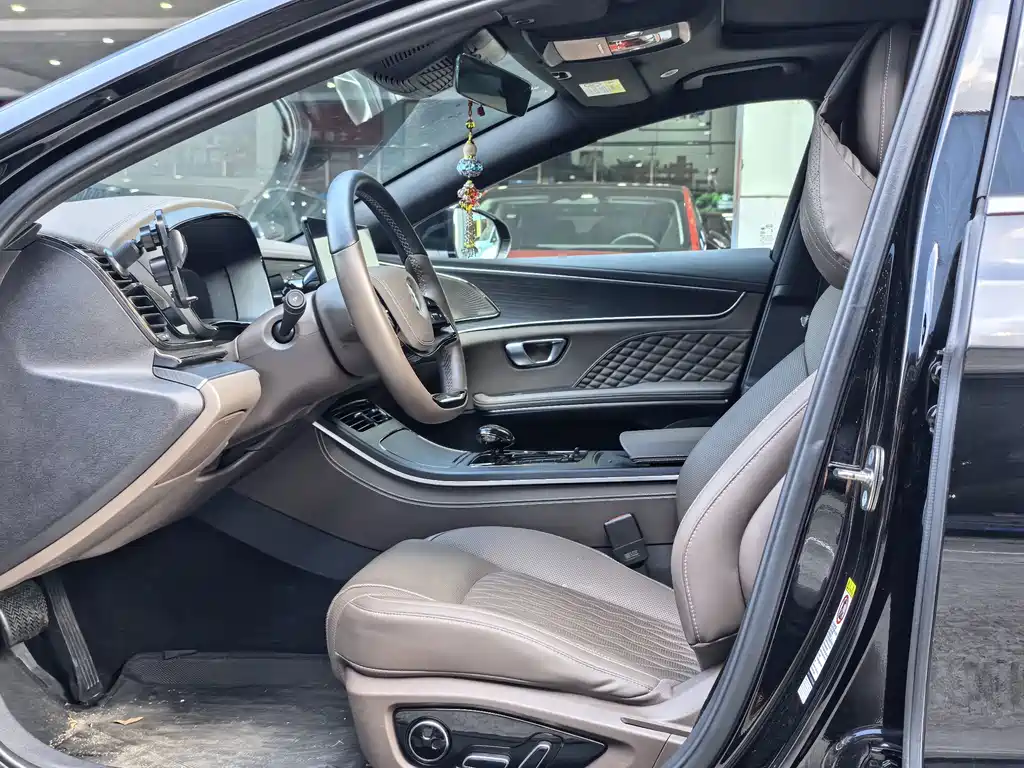 BYD Han — миниатюра 5