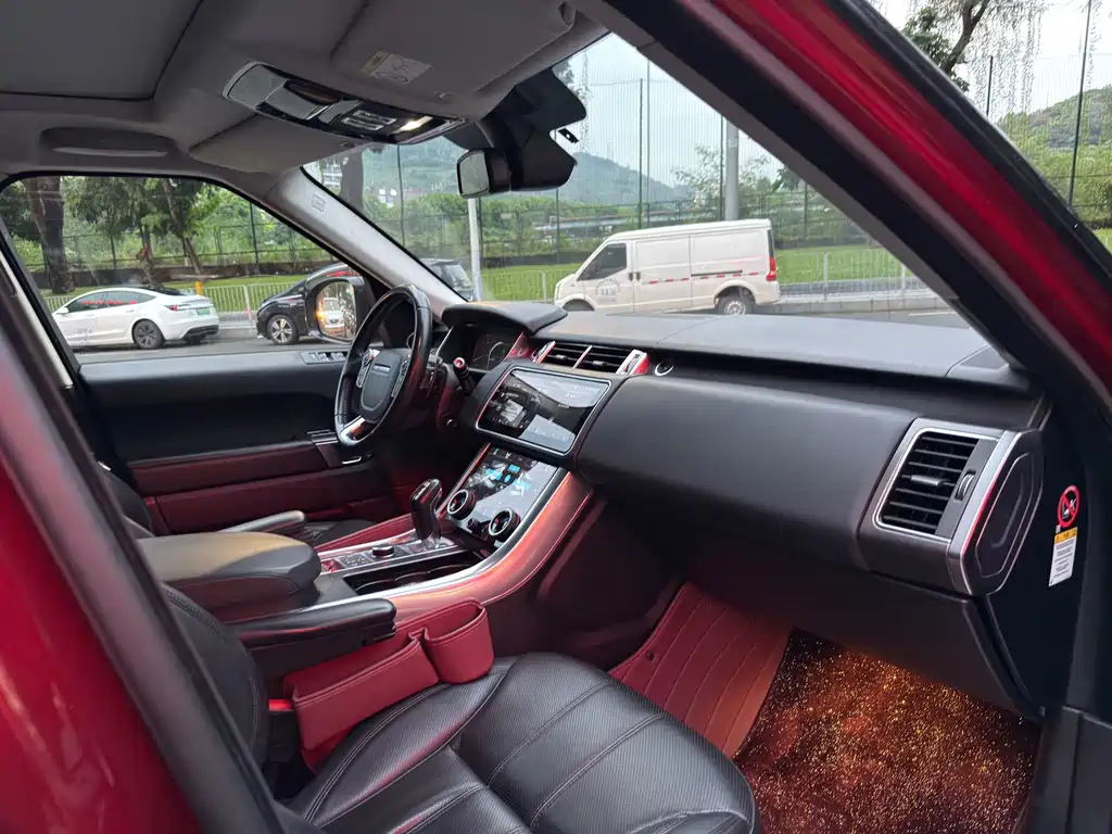 Land Rover Sport — миниатюра 7