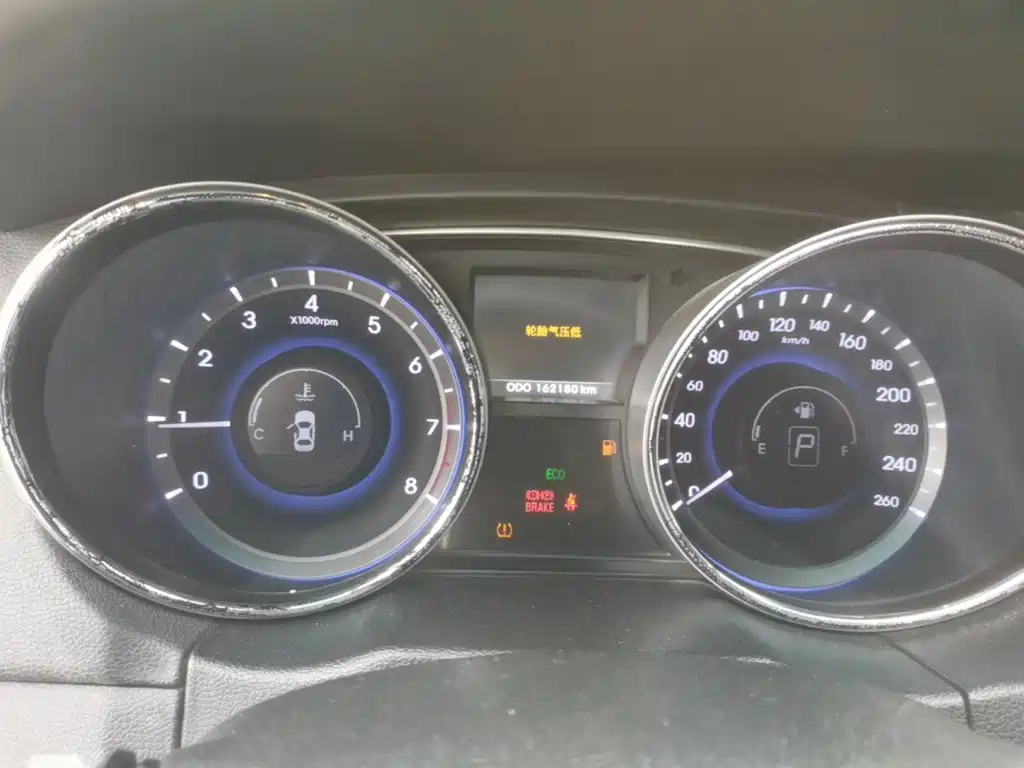 Hyundai Sonata — миниатюра 12