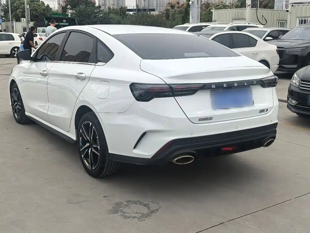 Geely Binrui — миниатюра 5
