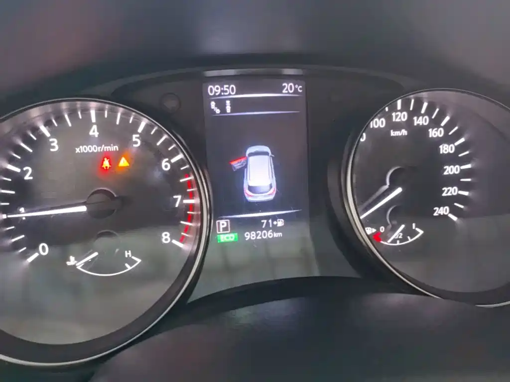 Nissan Qashqai — миниатюра 12